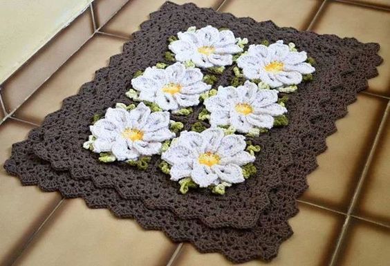 Tapis crochet ave fleurs 3
