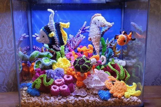 aquarium faites avec des poissons au crochet 7