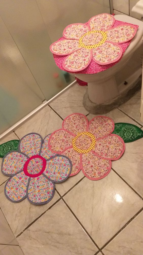 comment faire un ensemble de tapis de bain en forme de fleur 7