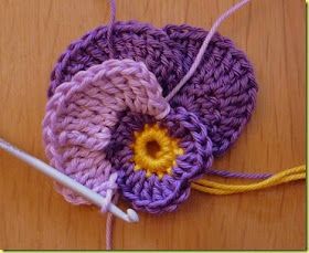 comment faire violettes au crochet 5