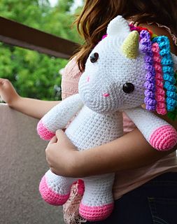 coussin licorn crochet 4