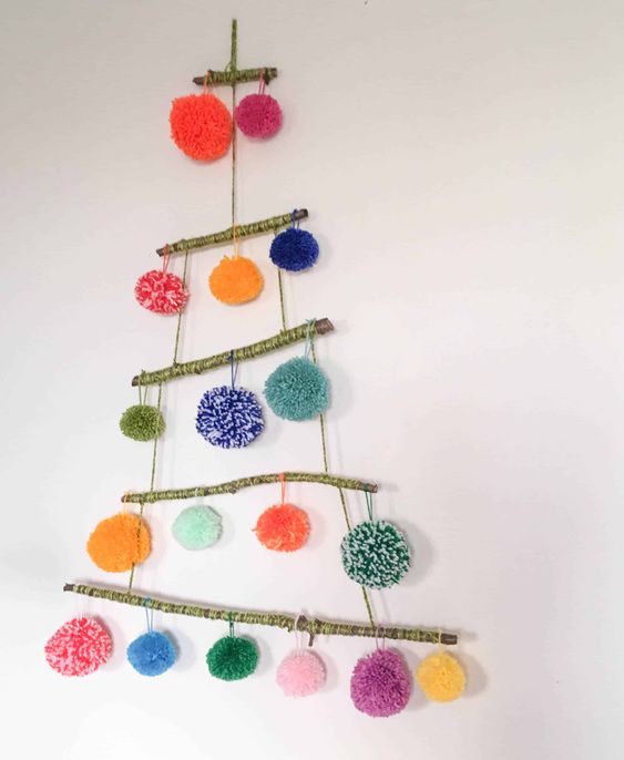 decoration de natal avec pompons 10