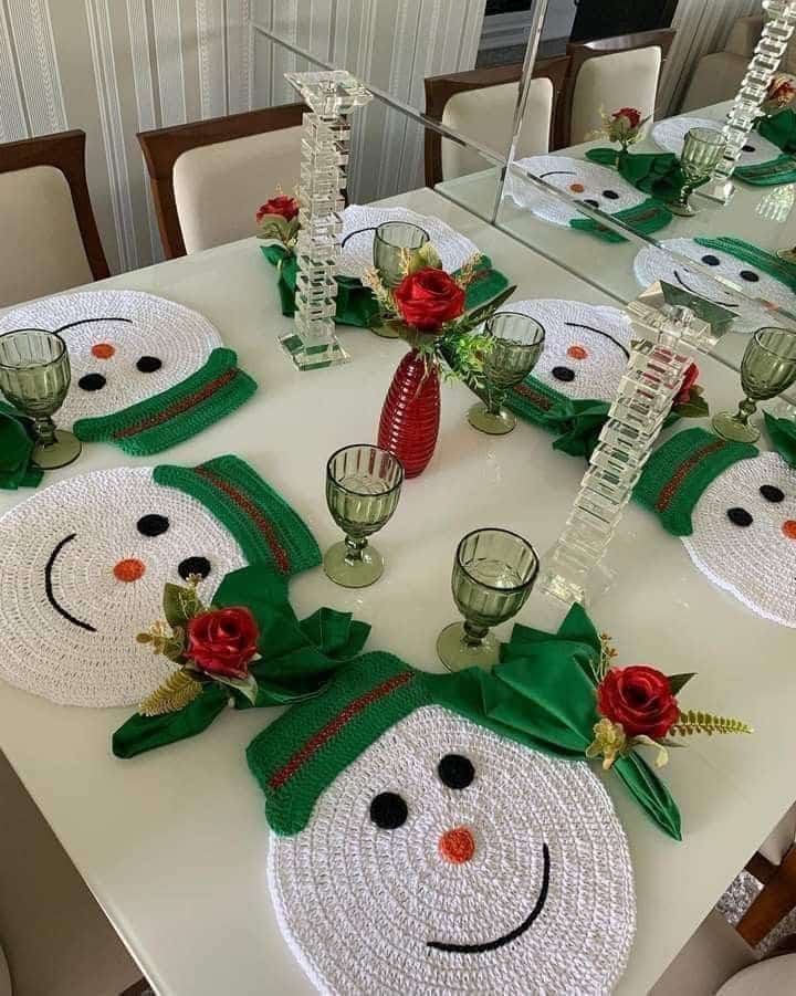 decoration table de noel au crochet