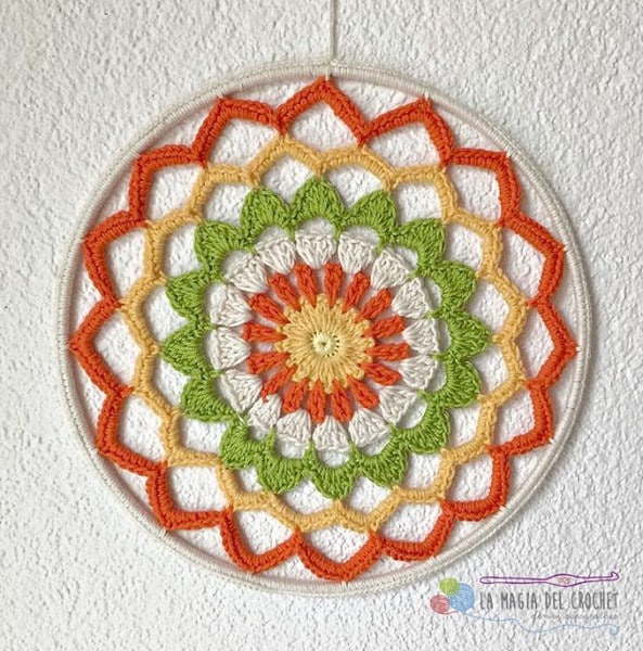 mandalas pour attrape reves en crochet