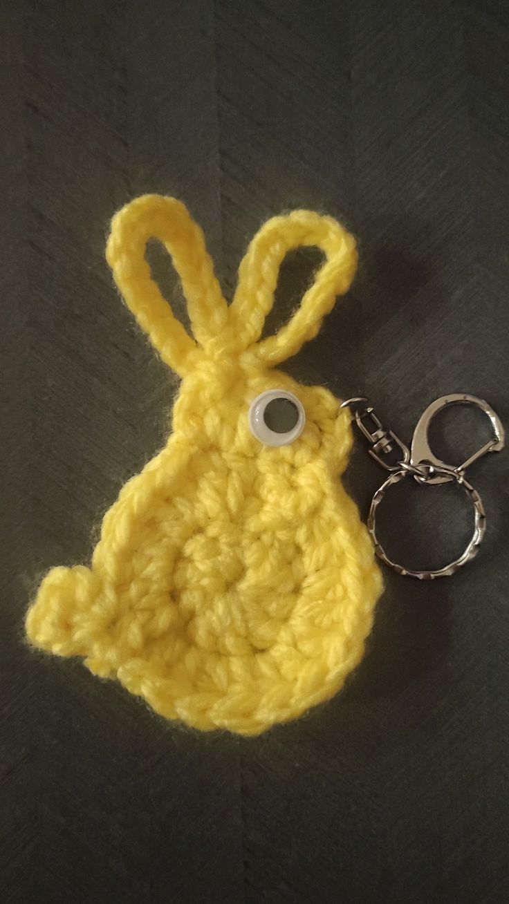 porte cles de paques au crochet 1